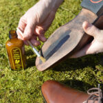 Langer Auftragspinsel für flüssige Pflegeprodukte – Bild 4