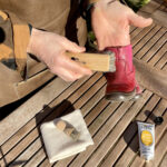 Glanzbürste mit hellem, silberfarbenem Rosshaar – Bild 9